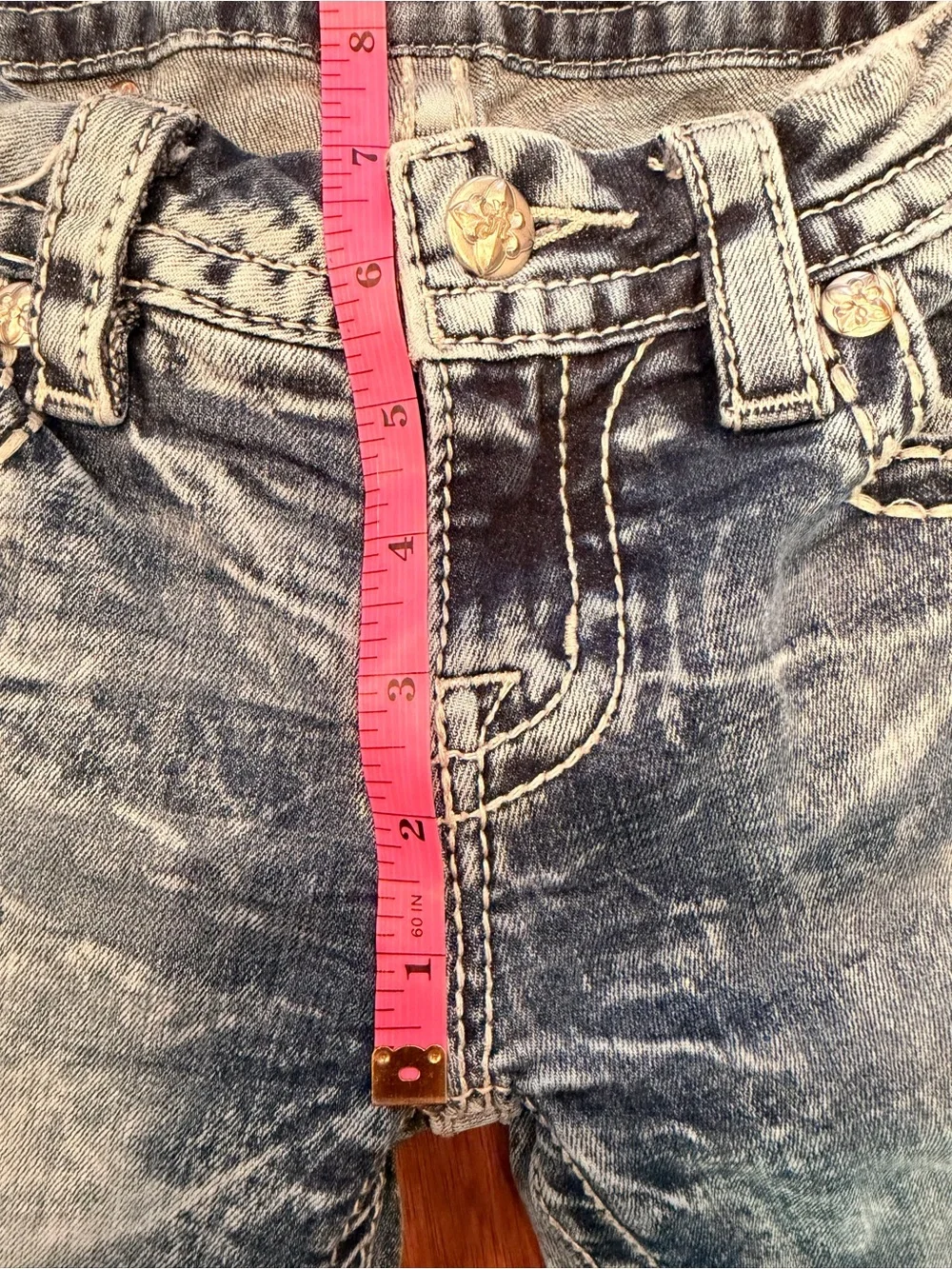 Embellished Acid Wash Jeans with Pocket Rhinestones - Picture 8 of 8